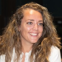 Anniek Scheeringa