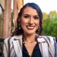 Trizna Baños-Keener