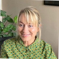 Jane Poulter
