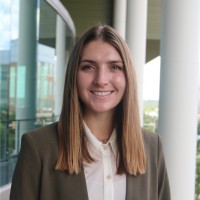 Simone Priebe, Mba