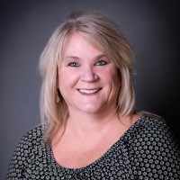 Lori Favreau