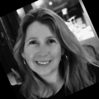 Louise Thomas