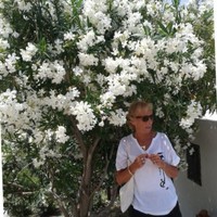 Lyda Nell