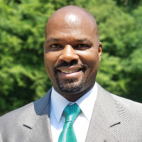 Teron Davis