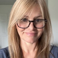 Rowena Barrett