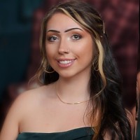 Kristen Oliphant