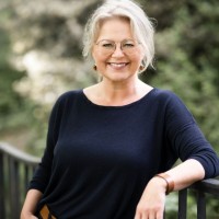 Karina Tabatabai