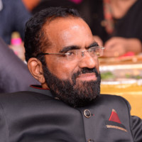 Dr Kishore T Motwani