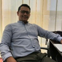 Yusri Yusri