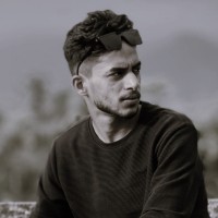 Adil Vp