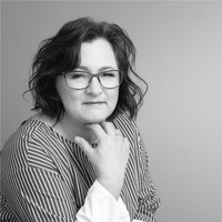 Anne Leonhard