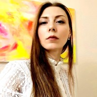 Linda Lace