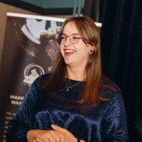 Esther Van Mourik