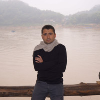 Gilles Renaud 何龙