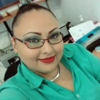 Evelyn Leon