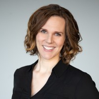 Lynn Hughes
