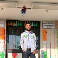 Kapil Vanza