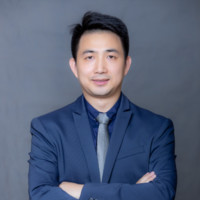 Max Lee