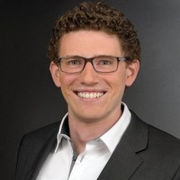 Dr. Patrick Steinhoff