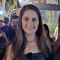 Thais Castro