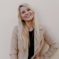 Claire Hutton