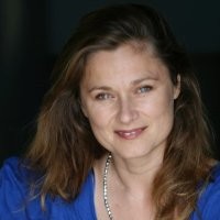 Amanda Holmes