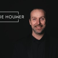 Tom De Houwer