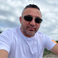 Erol Öz