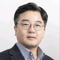 신재훈