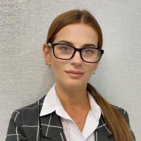 Yana Holub