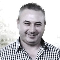 Mustafa Izet