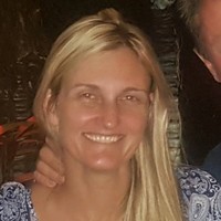 Glynnis Botes