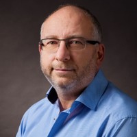 Uwe Speer