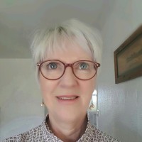 Susan Wright
