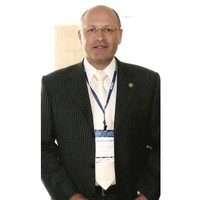 Michael Warren