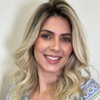 Camila Gomes