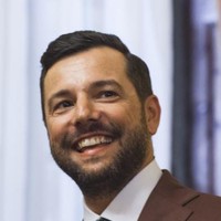 Roberto Pisoni