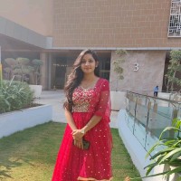 Shreeya R