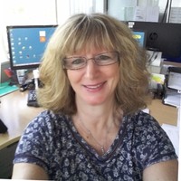 Elaine Knight