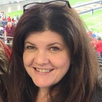 Paula Adams