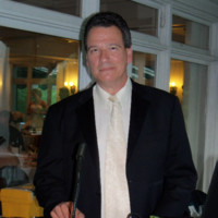 Bruce Klucharich