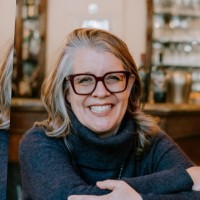 Laura R. Gray
