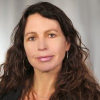Dr. Steffi Ober