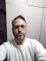 Carlos Pavon