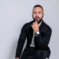 Julio E. Bittner Viana