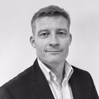 Phil Gilling MSc, FCMI, FInstLM, MRAeS