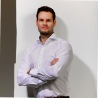 Lars Küng
