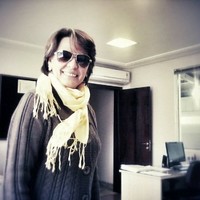 ANA LUCIA SIQUEIRA