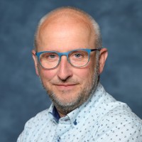 Robert Van Den Bos