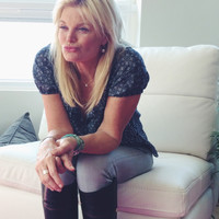 Lois Hansen